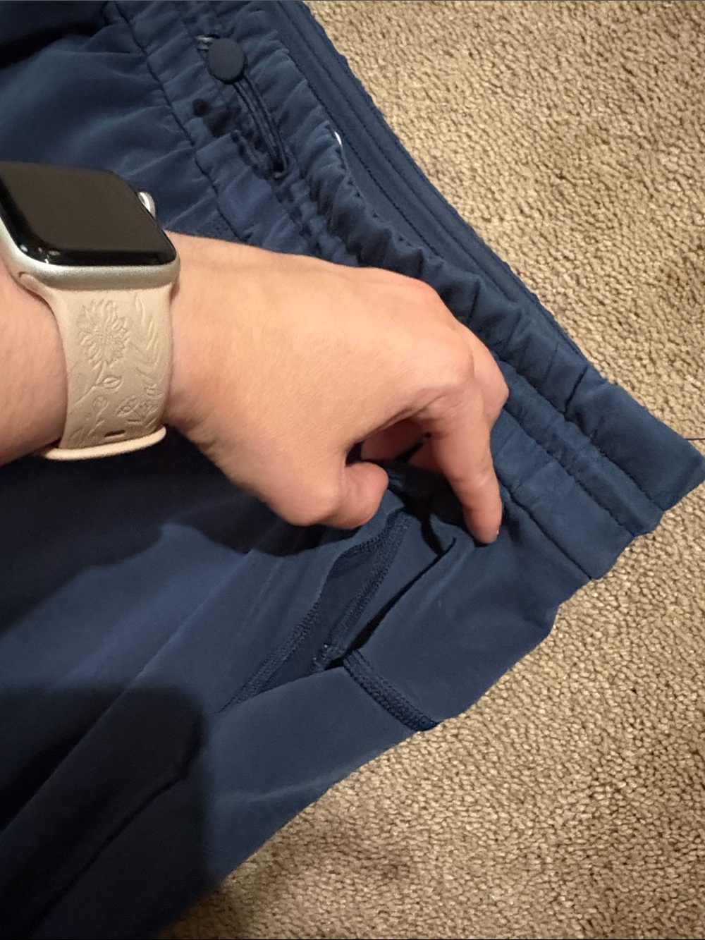 Lululemon Women’s Softstreme Hi-Rise Pants - Picture 5 of 9